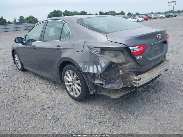 2018 TOYOTA CAMRY LE 3