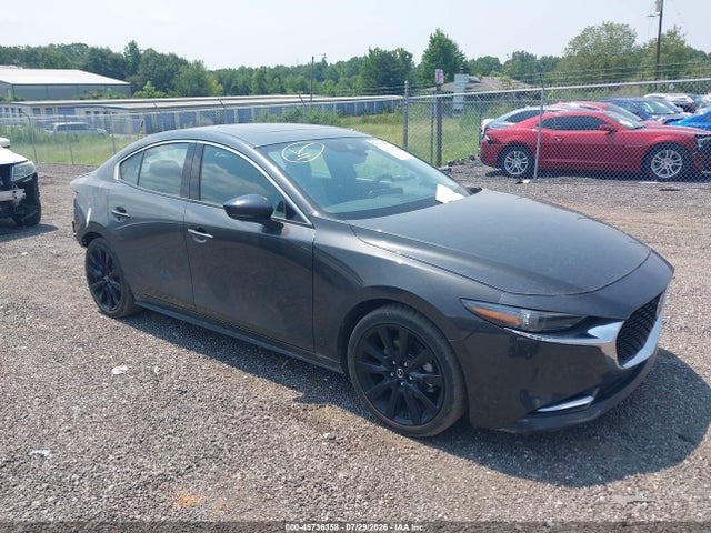 2022 MAZDA MAZDA3 PREMIUM PLUS