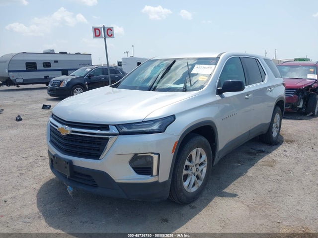 2022 CHEVROLET TRAVERSE FWD LS 2