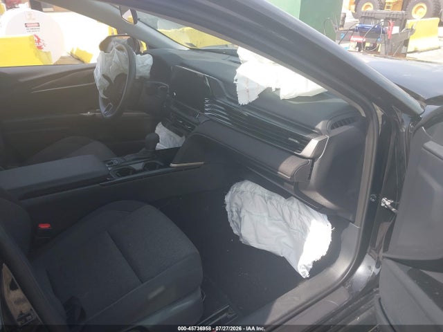 2026 Toyota CAMRY LE 照片 5
