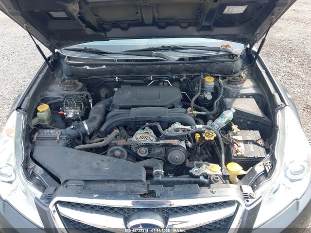 2011 Subaru LEGACY 2.5I LIMITED — фото 10