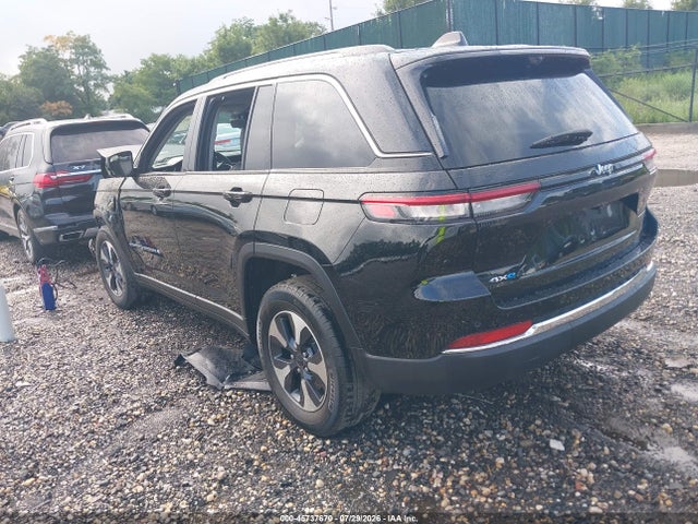 2023 JEEP GRAND CHEROKEE 4XE 3
