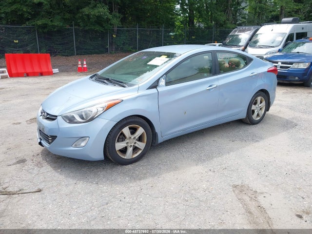 صورة 2 لـ 2013 Hyundai ELANTRA GLS