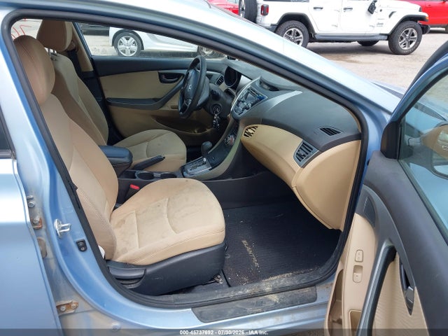 صورة 5 لـ 2013 Hyundai ELANTRA GLS