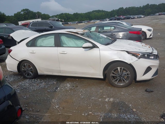 2023 KIA FORTE LXS 13