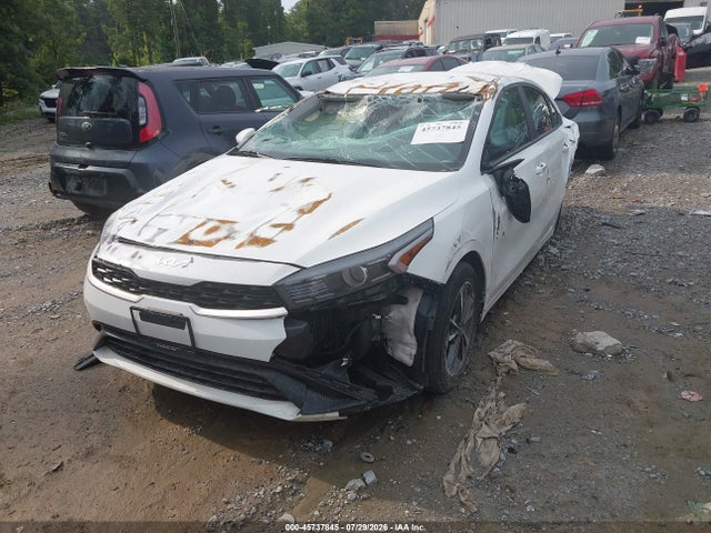 2023 KIA FORTE LXS 2