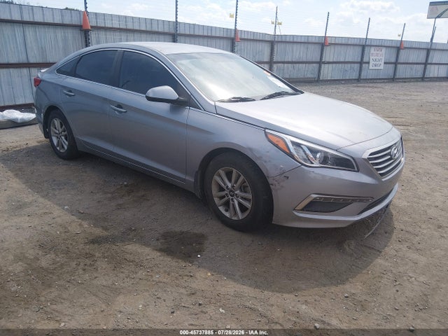 2015 HYUNDAI SONATA SE