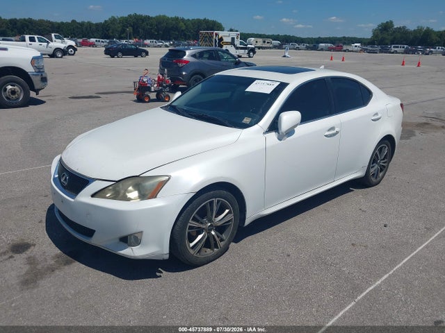2008 Lexus IS 250 — фото 2