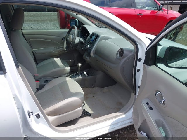 2012 Nissan VERSA 1.6 SL — фото 5