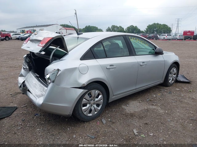 صورة 4 لـ 2014 Chevrolet CRUZE LS AUTO