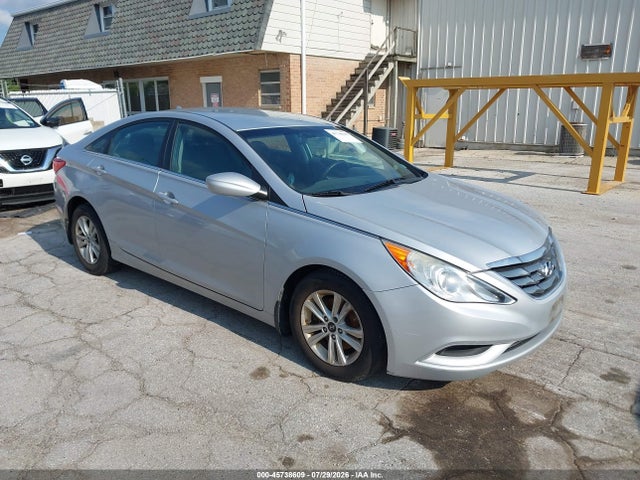 2011 HYUNDAI SONATA GLS