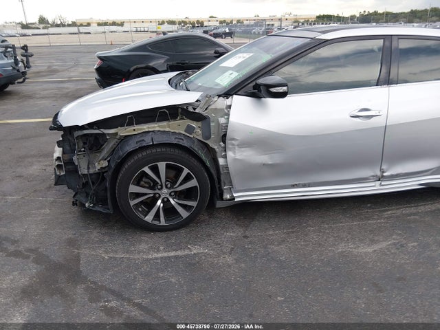 2016 Nissan MAXIMA 3.5 SL 缩略图 6