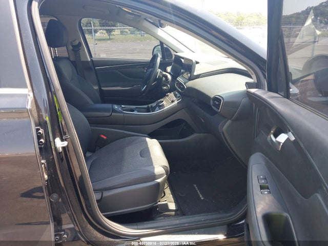 2021 HYUNDAI SANTA FE SE 5