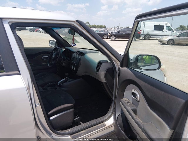 2017 KIA SOUL — фото 5