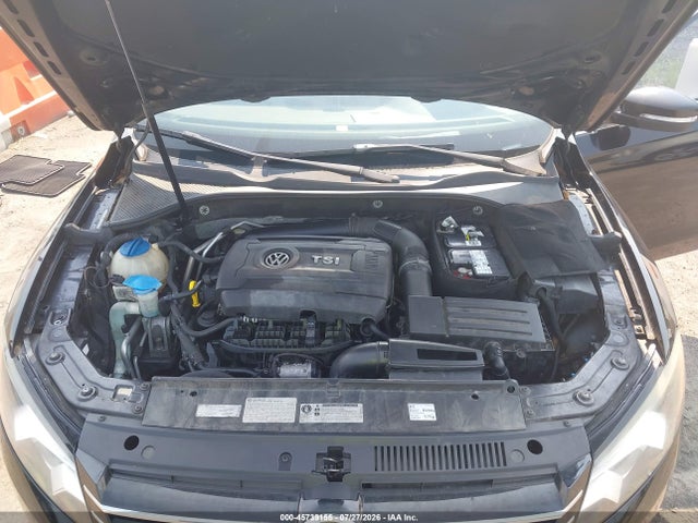 صورة 10 لـ 2014 Volkswagen PASSAT 1.8T SE