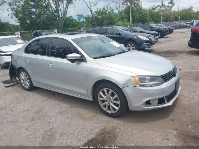 2011 VOLKSWAGEN JETTA 2.5L SE