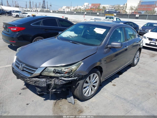 2013 Honda ACCORD EX-L photo 2