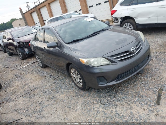 2013 TOYOTA COROLLA LE