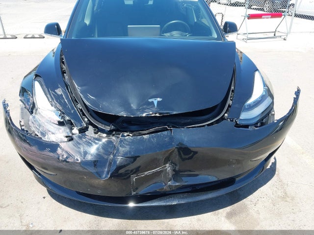 2018 TESLA MODEL 3 LONG RANGE/PERFORMANCE 6