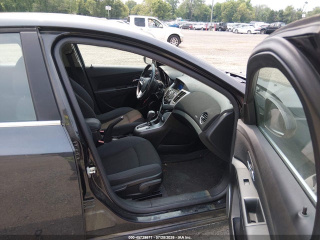 صورة 5 لـ 2011 Chevrolet CRUZE 1LT