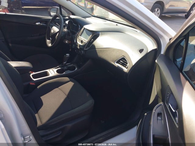 صورة 5 لـ 2016 Chevrolet CRUZE LT AUTO