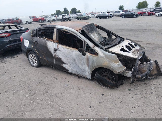 2014 KIA RIO LX