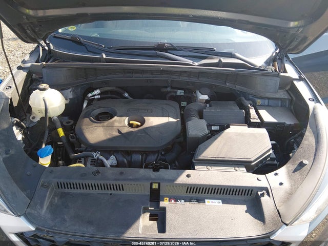 2021 HYUNDAI TUCSON SE 10