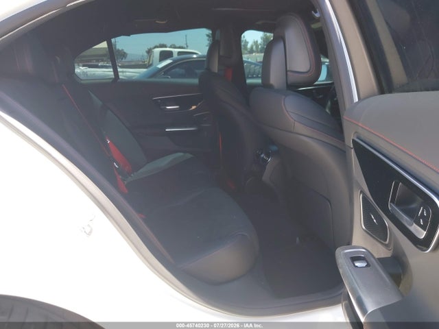 2026 Mercedes-BENZ AMG C 43 4MATIC 照片 8
