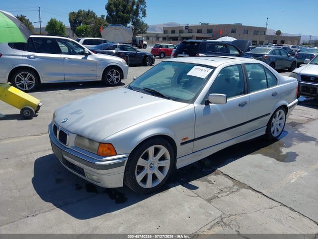 صورة 2 لـ 1998 BMW 328I