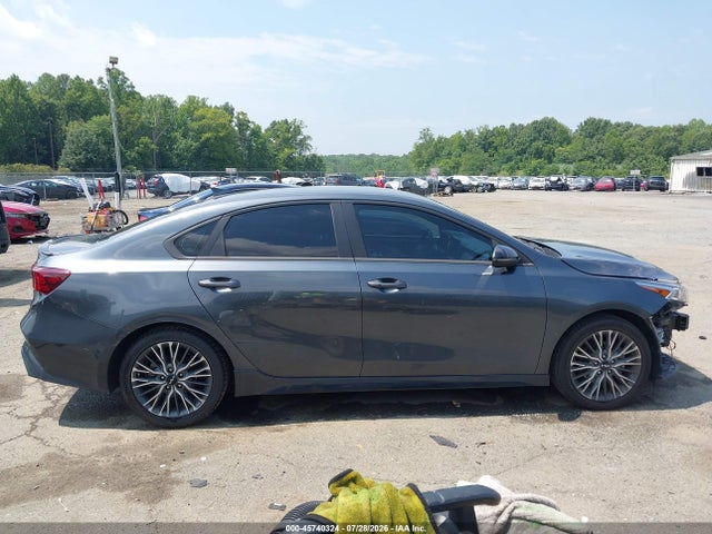 2023 KIA FORTE GT-LINE 14
