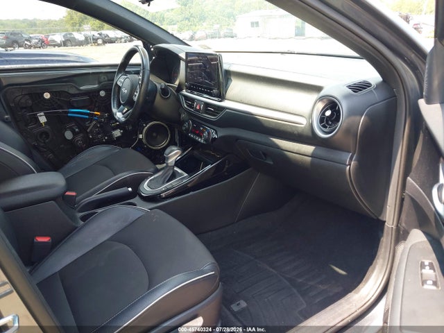 2023 KIA FORTE GT-LINE 5