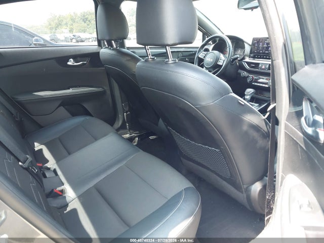 2023 KIA FORTE GT-LINE 8