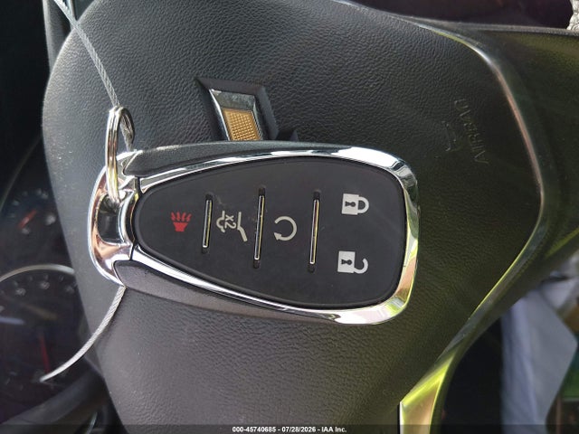 2018 CHEVROLET EQUINOX PREMIER 11