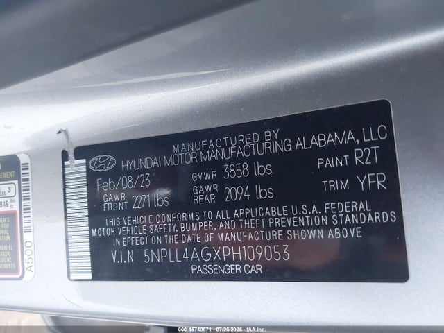 2023 HYUNDAI ELANTRA SE 9