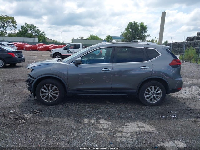 2018 NISSAN ROGUE SV 14