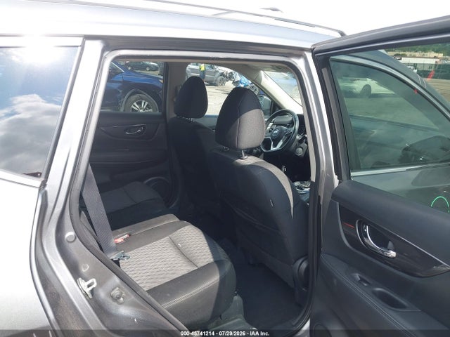 2018 NISSAN ROGUE SV 8