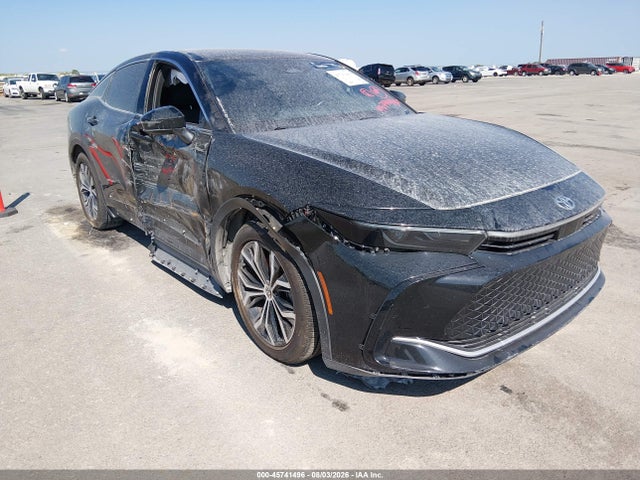 2023 TOYOTA CROWN XLE