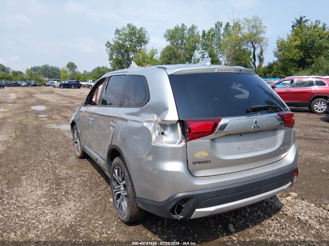 2018 MITSUBISHI OUTLANDER SE 3