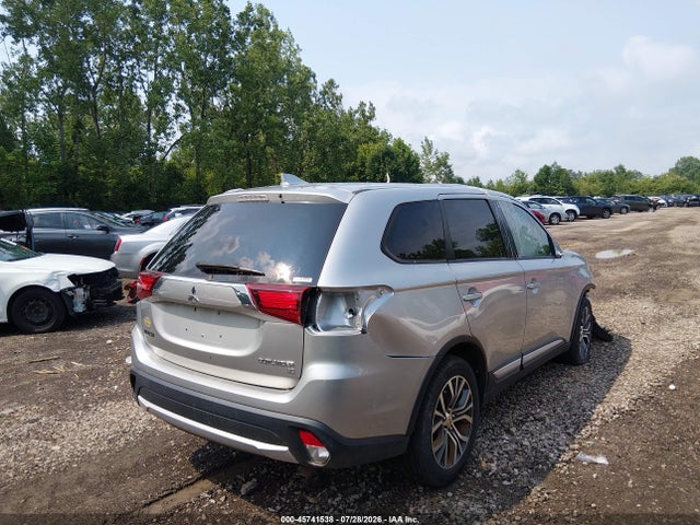 2018 MITSUBISHI OUTLANDER SE 4