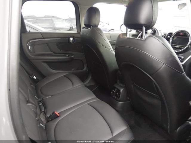 2017 MINI COUNTRYMAN COOPER S 8