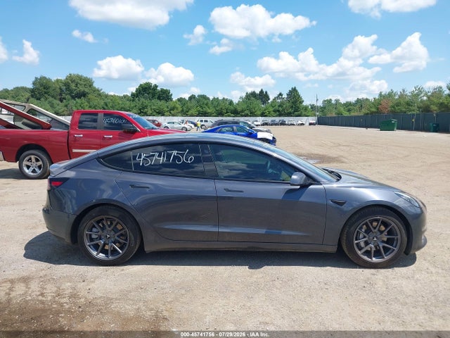 صورة مصغرة 13 لـ 2021 Tesla MODEL 3 STANDARD RANGE PLUS REAR-WHEEL DRIVE