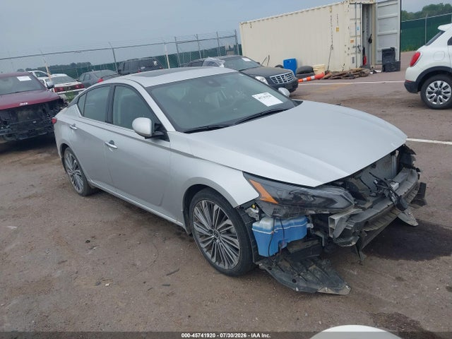 2024 NISSAN ALTIMA SL FWD