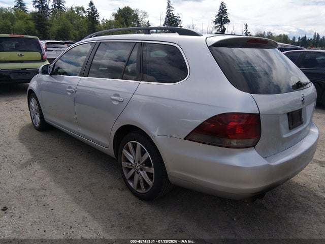 صورة 3 لـ 2012 Volkswagen JETTA SPORTWAGEN 2.0L TDI