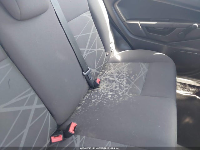 2014 FORD FIESTA S 照片 6