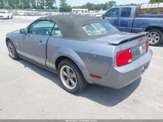 صورة 3 لـ 2006 FORD MUSTANG V6