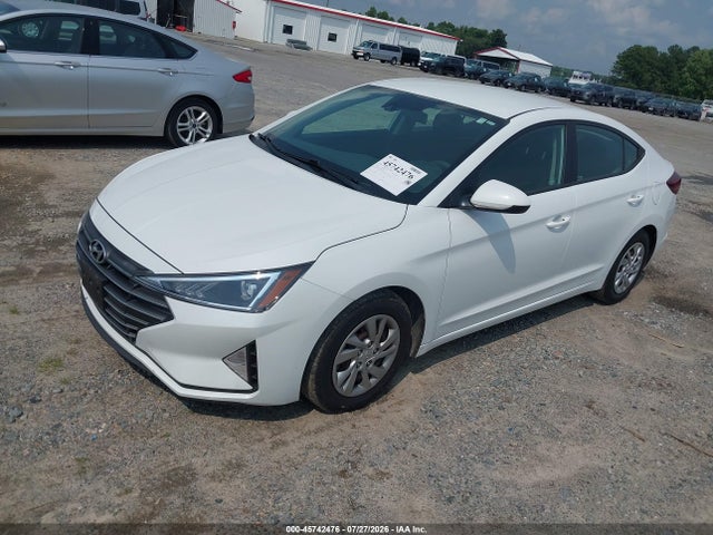 2020 Hyundai ELANTRA SE 照片 2