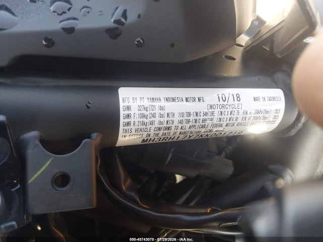2019 YAMAHA YZFR3 10