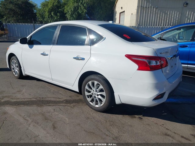 2018 Nissan SENTRA SV — фото 3