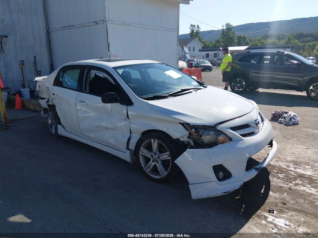 2013 TOYOTA COROLLA S