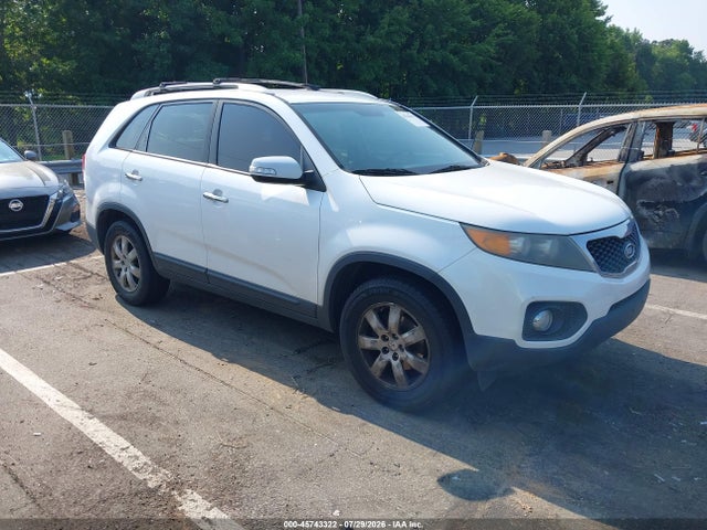 2011 KIA SORENTO LX